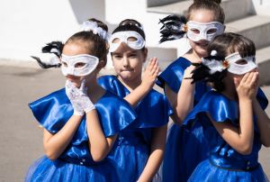 FOTO 7 MASCHERE AZZURE